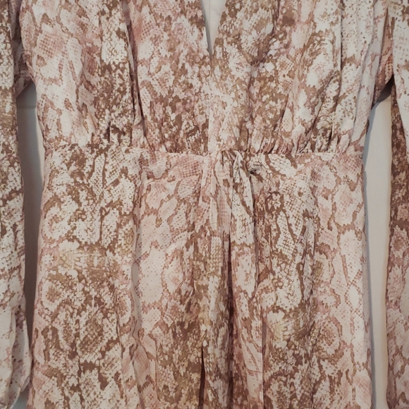 NWT Wayf Snakeskin Dress - Picture 2 of 6